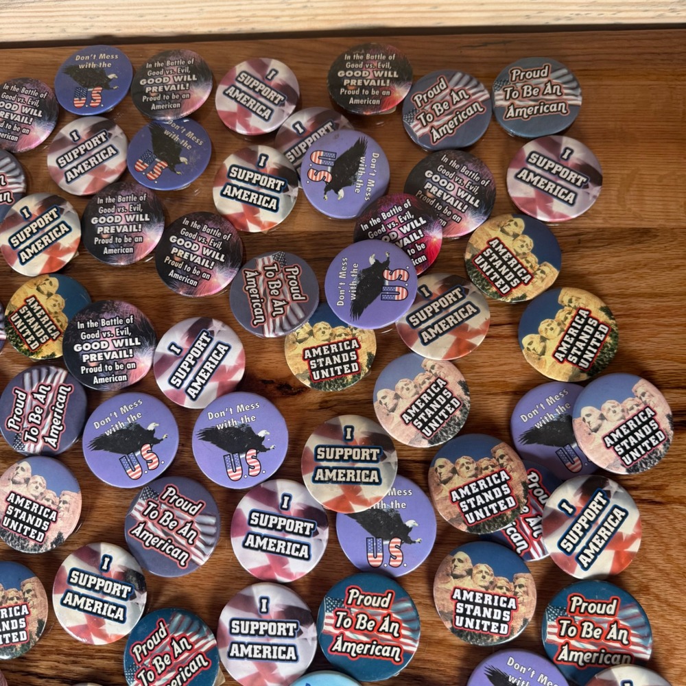 Bulk Lot 100 Patriotic Pinback Buttons USA Flag Eagle Mount Rushmore 2.25 inch - Picture 4 of 9